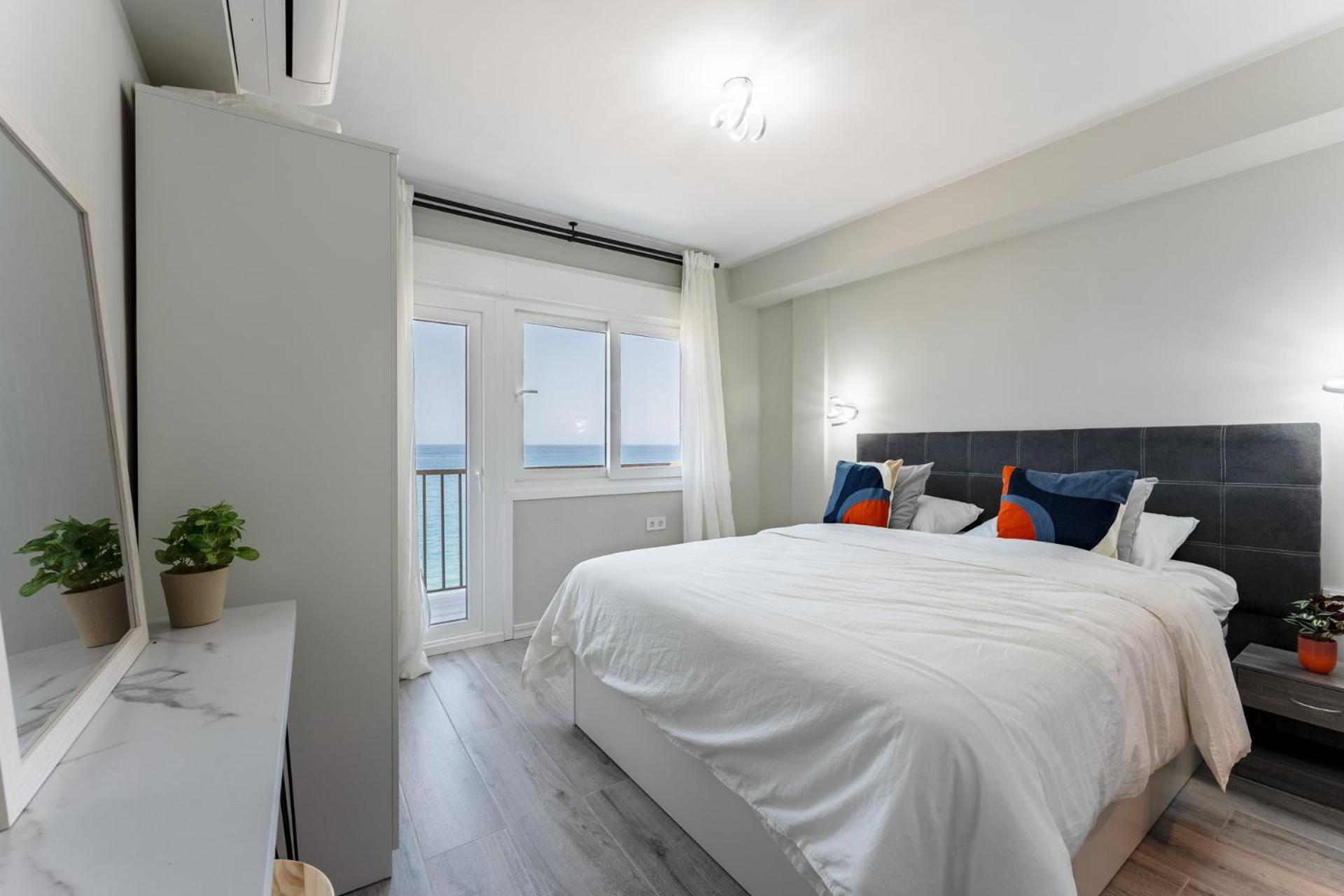 Malagasuite Golden Views Fuengirola Extérieur photo