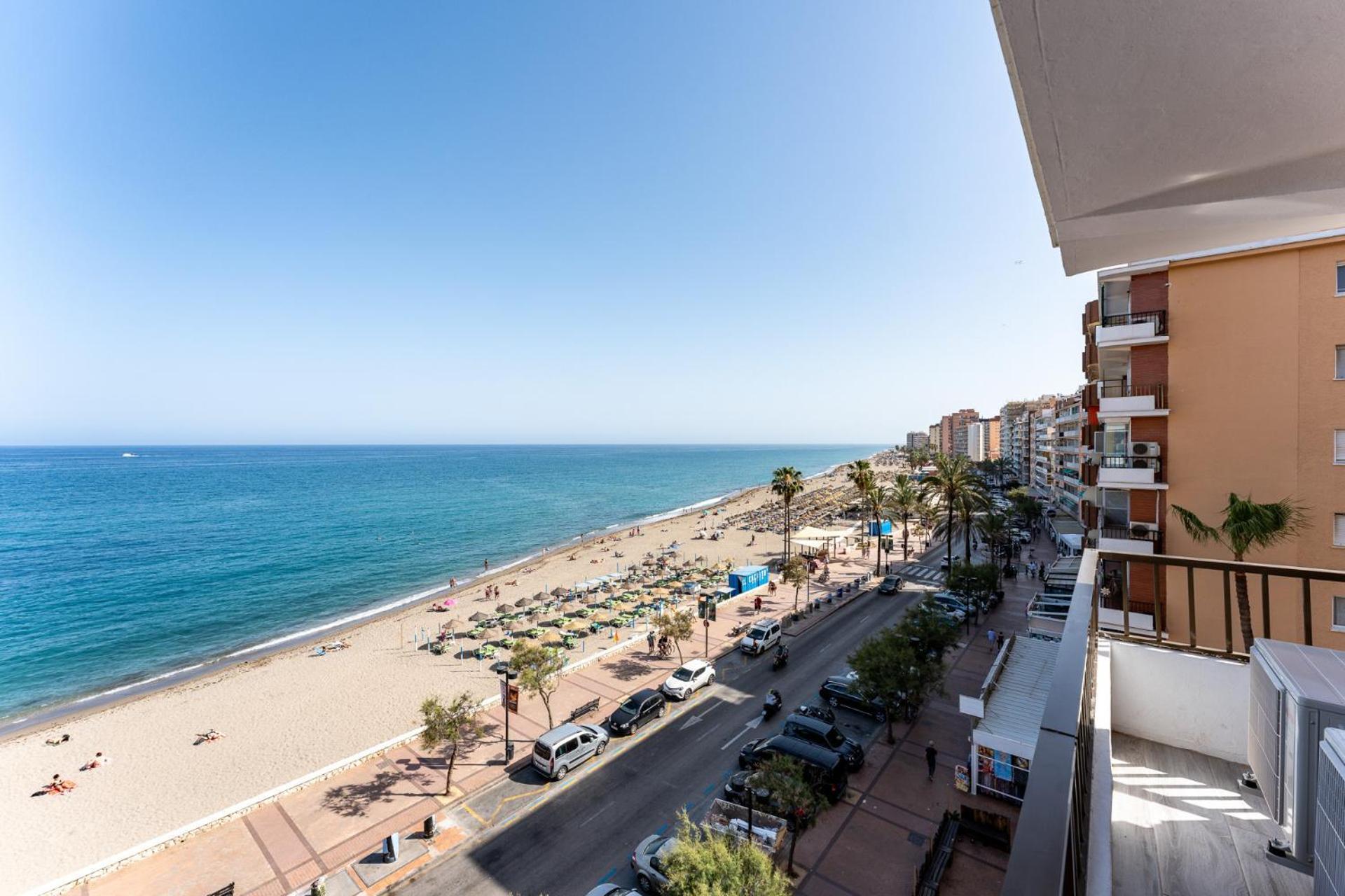 Malagasuite Golden Views Fuengirola Extérieur photo