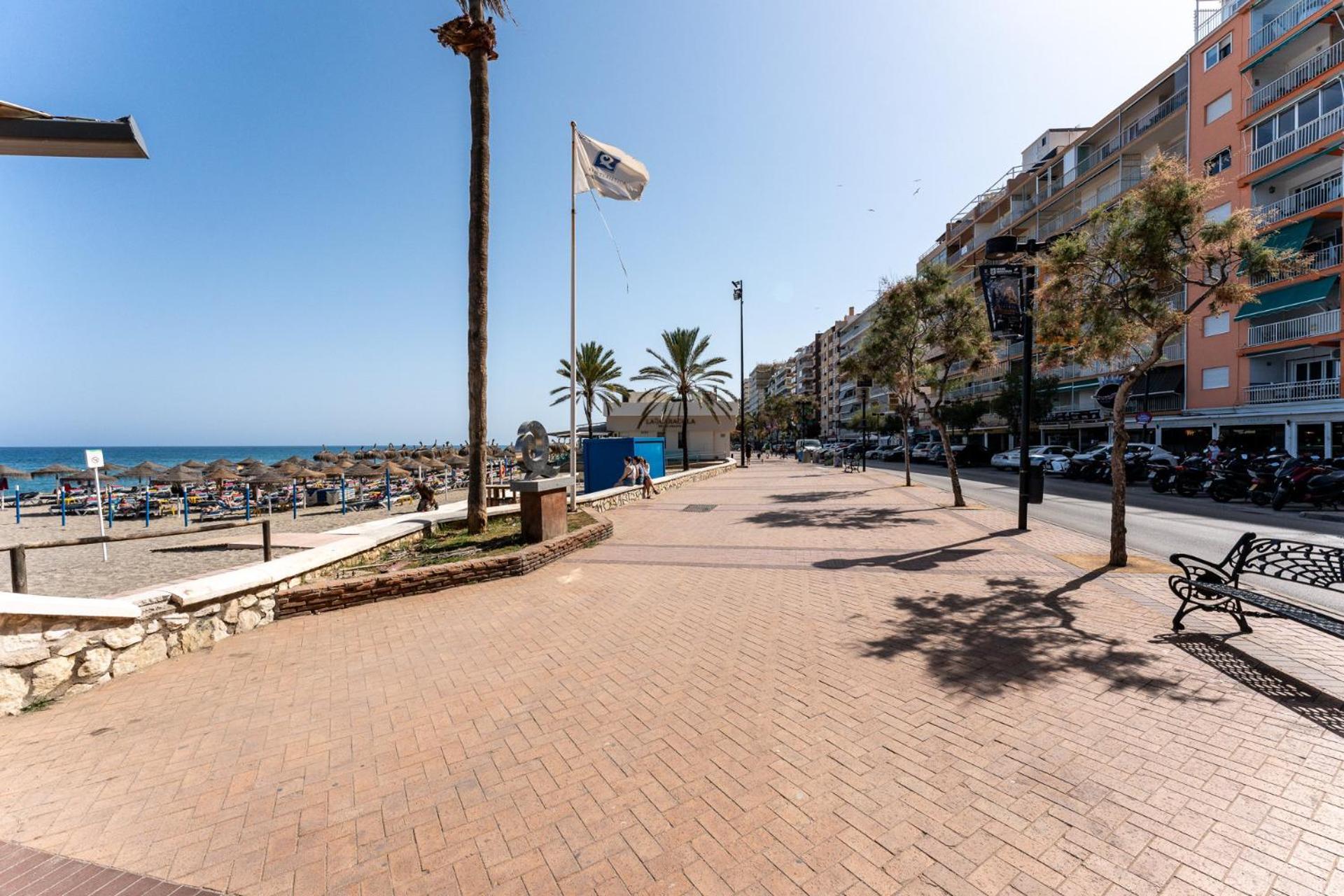 Malagasuite Golden Views Fuengirola Extérieur photo